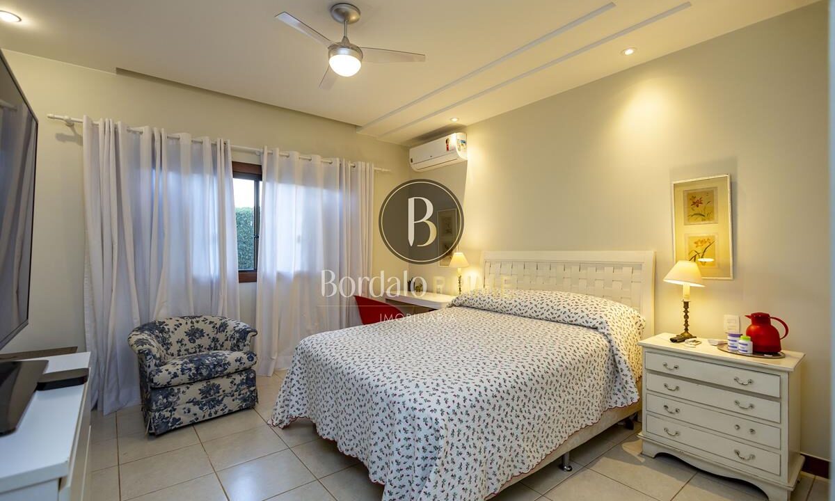 VILLA151536V01-23