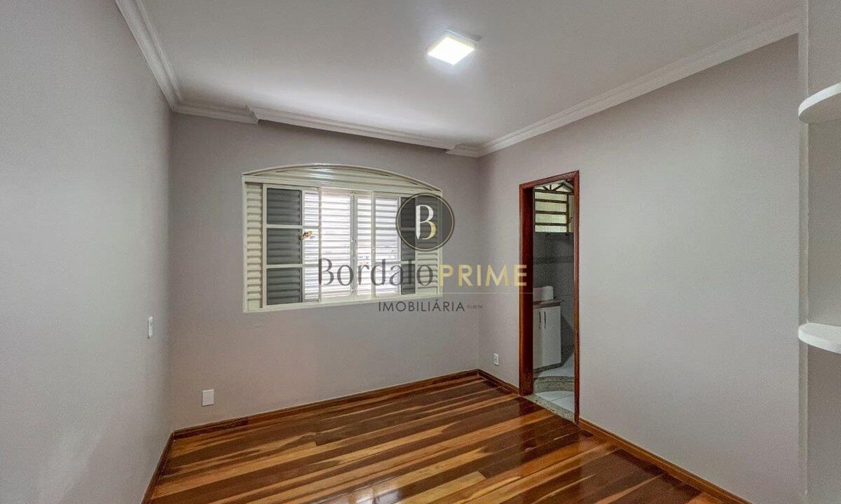 VILLA151557V01-22