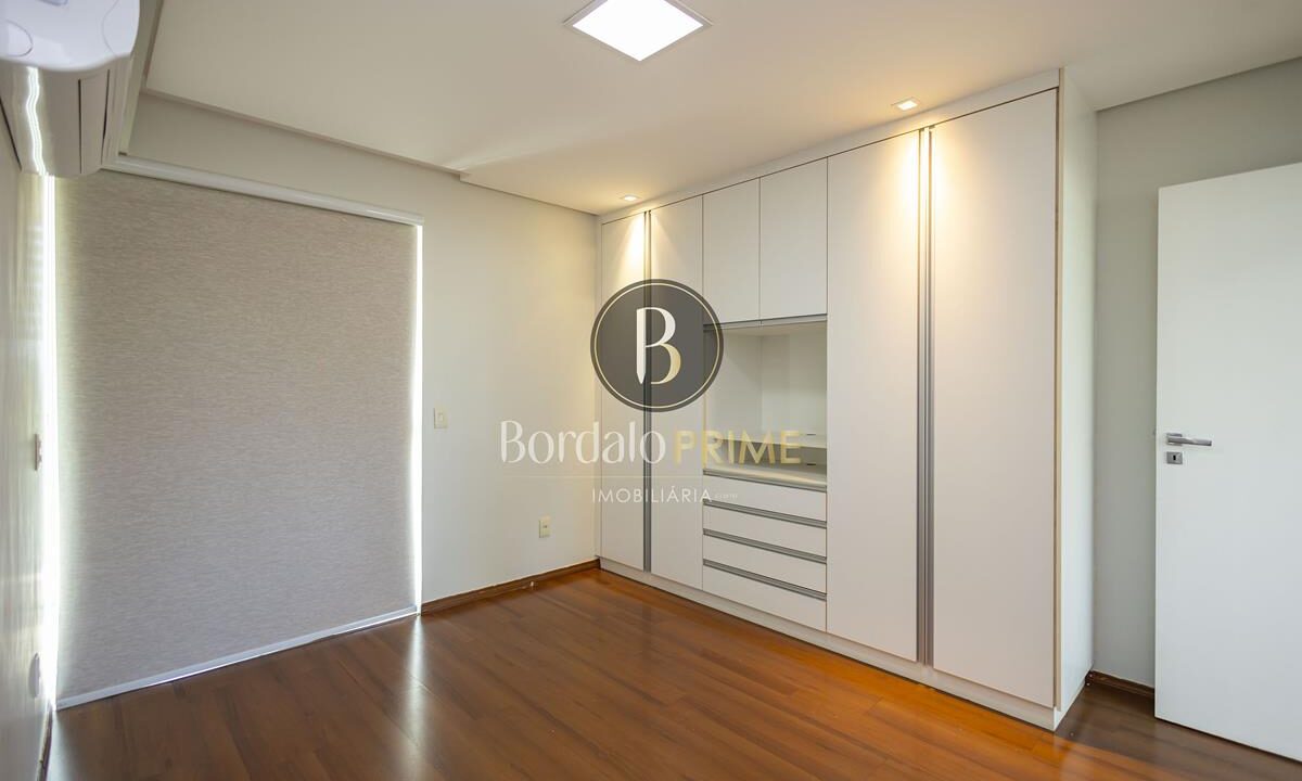 VILLA151612A01-28