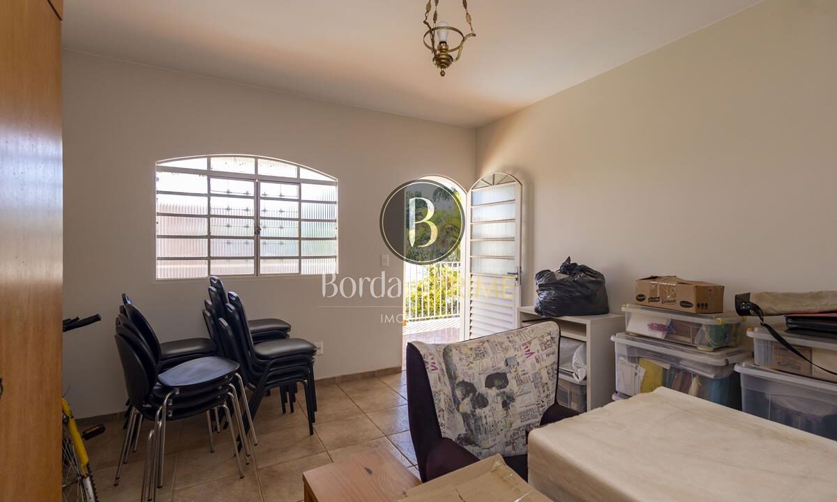 VILLA151675V01-28